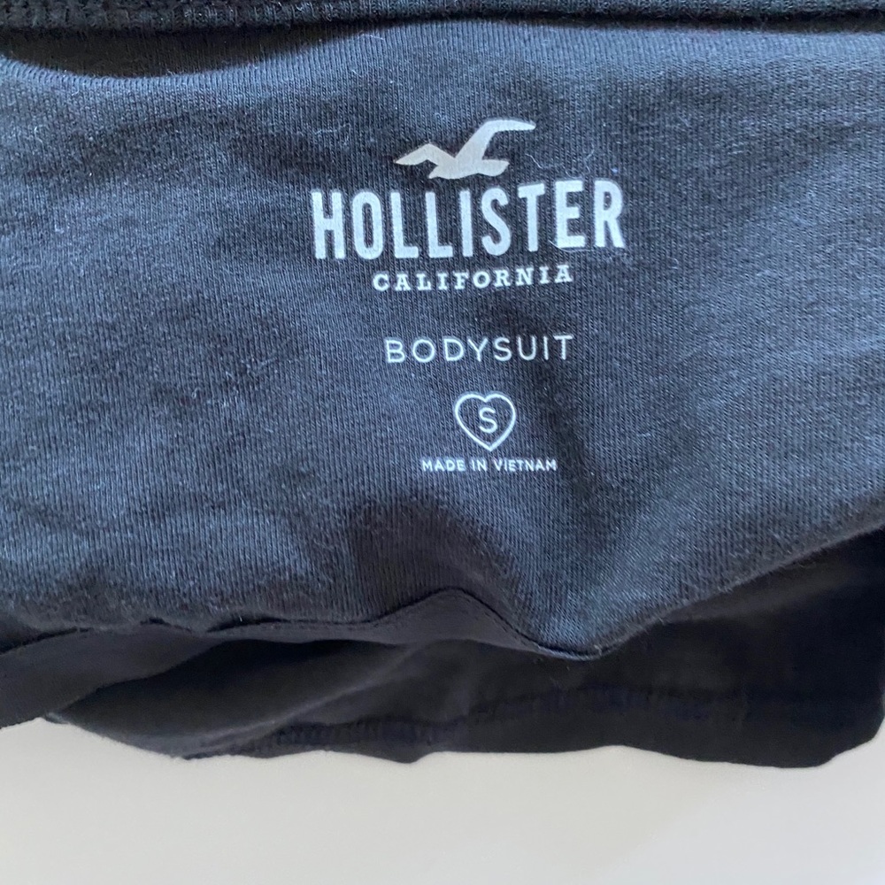 Hollister Halter Bodysuit - Picture 5 of 6